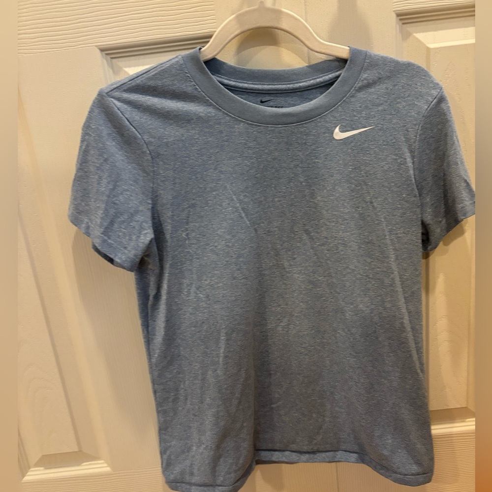 Nike T-shirt